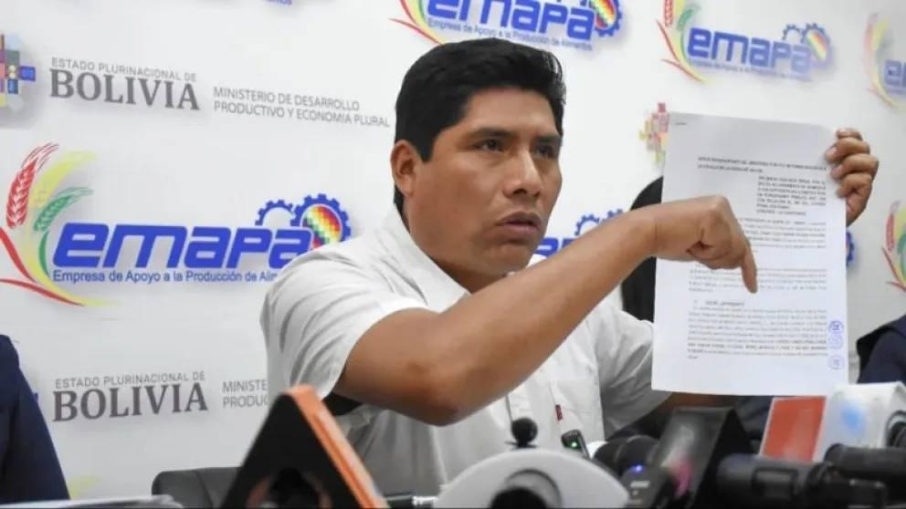 FiscalÃa en 24 horas procedió a la aprehensión de Franklin Flores ex gerente de EMAPA por presuntos hecho de corrupción, enriquecimiento ilÃcito y otros delitos FiscalÃa en 24 horas procedió a la aprehensión de Franklin Flores ex gerente de EMAPA por presuntos hecho de corrupción, enriquecimiento ilÃcito y otros delitos